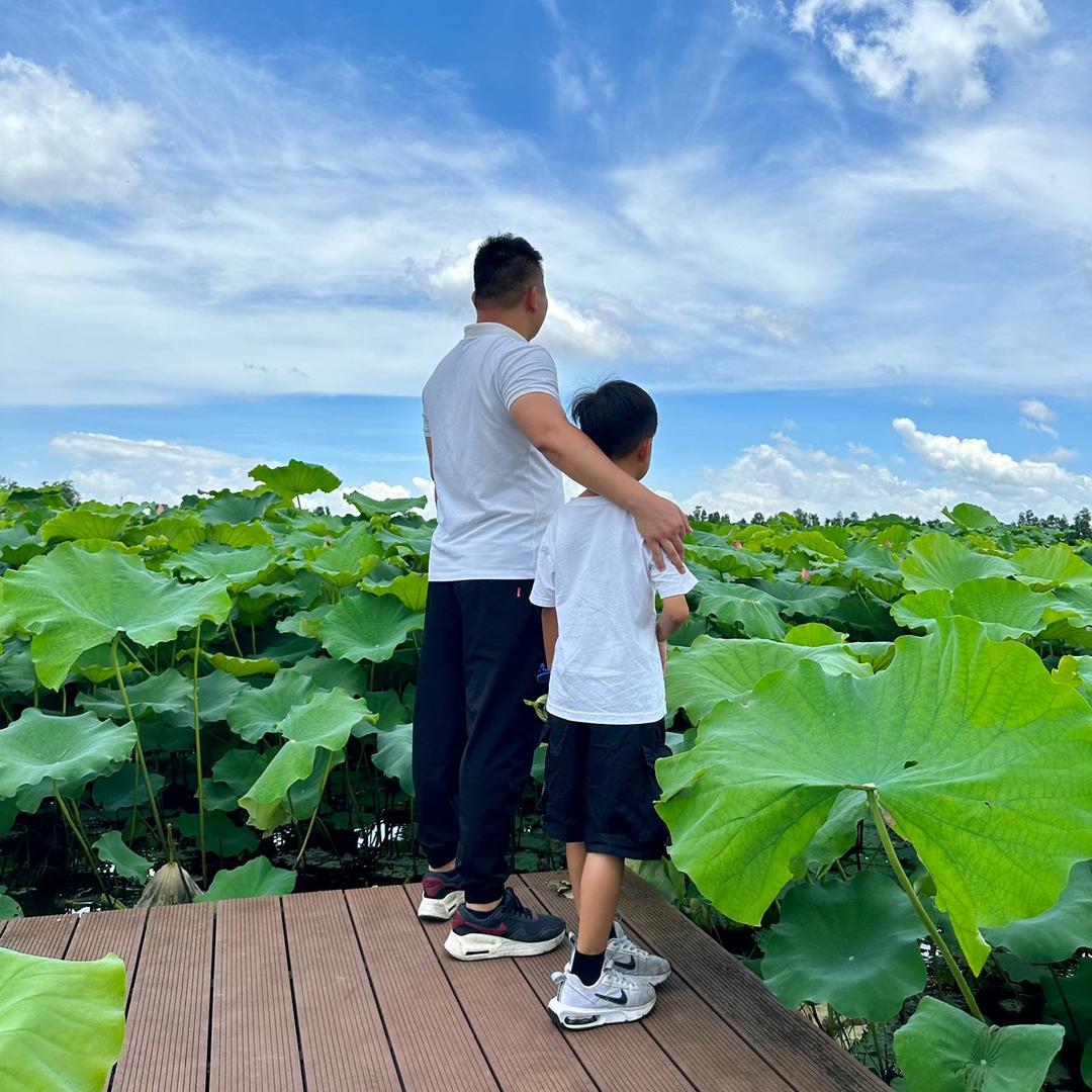 昆哥聊地摊（保鲜袋小百货批发）