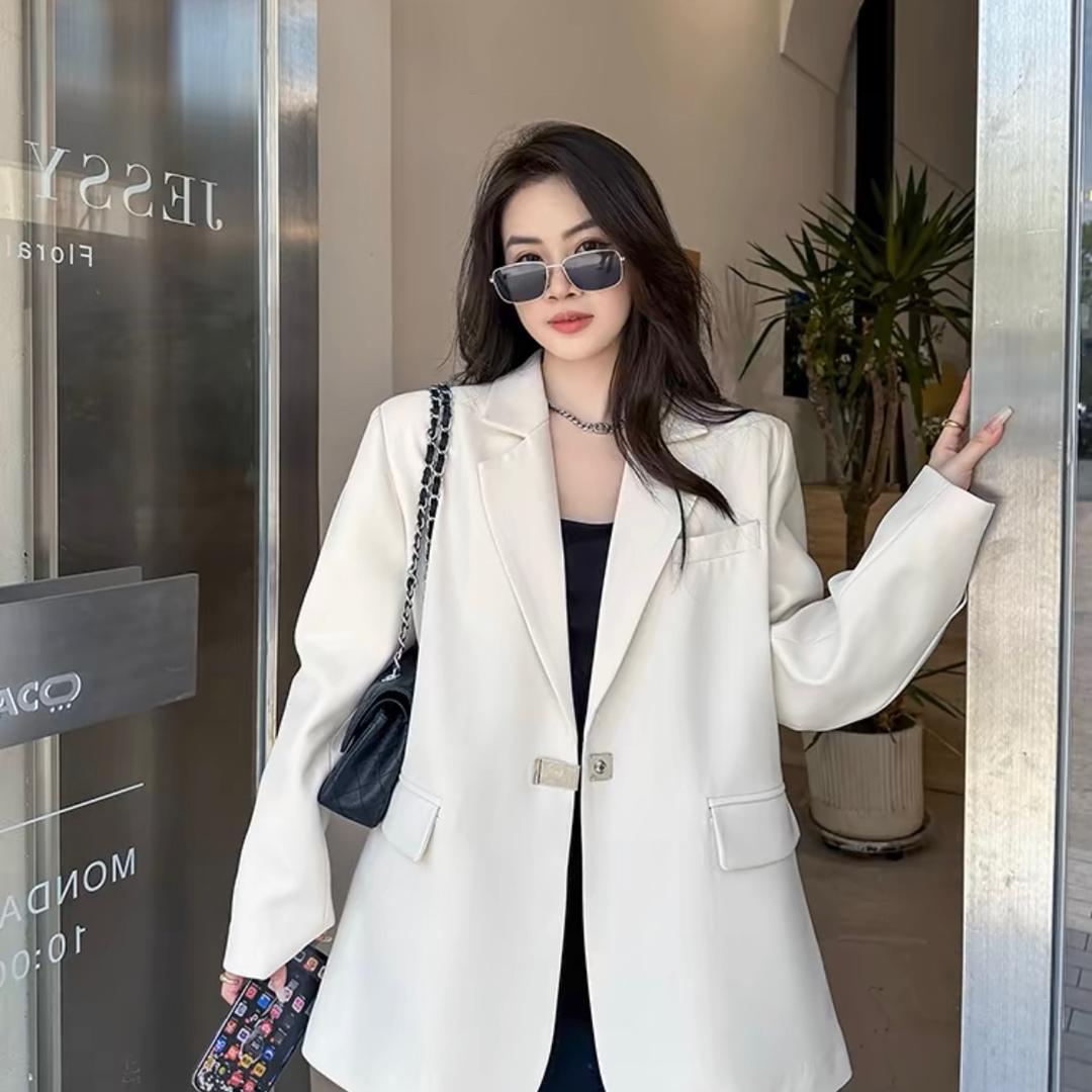 The潮牌女装