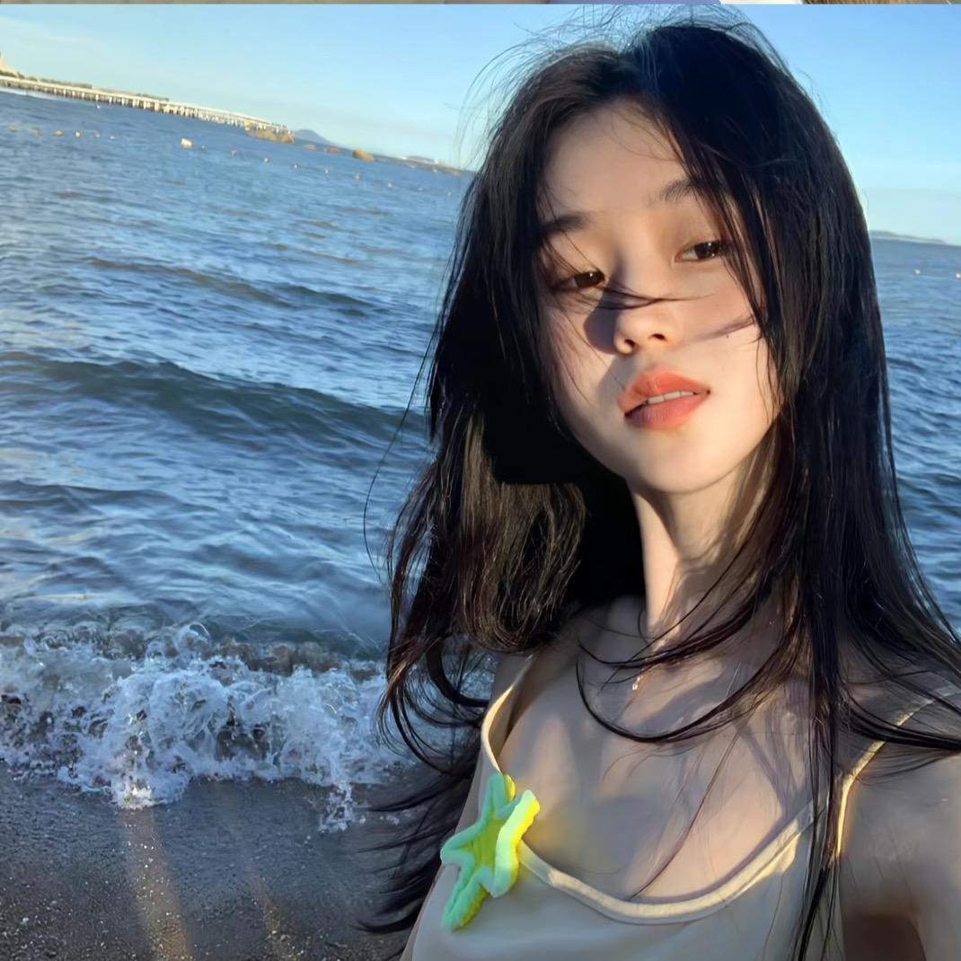 小莫