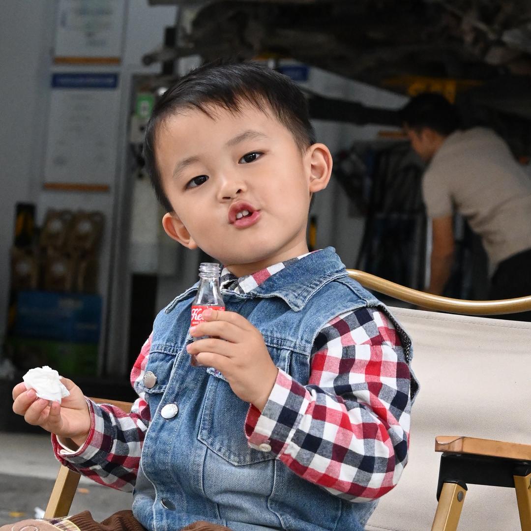 镜头里的小红帽