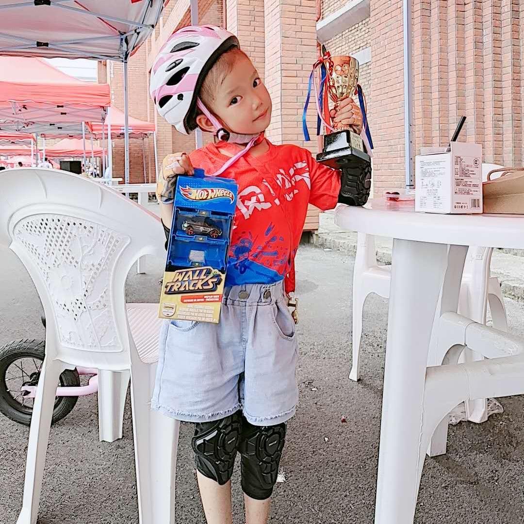 🌈 🌈 海磊🐘