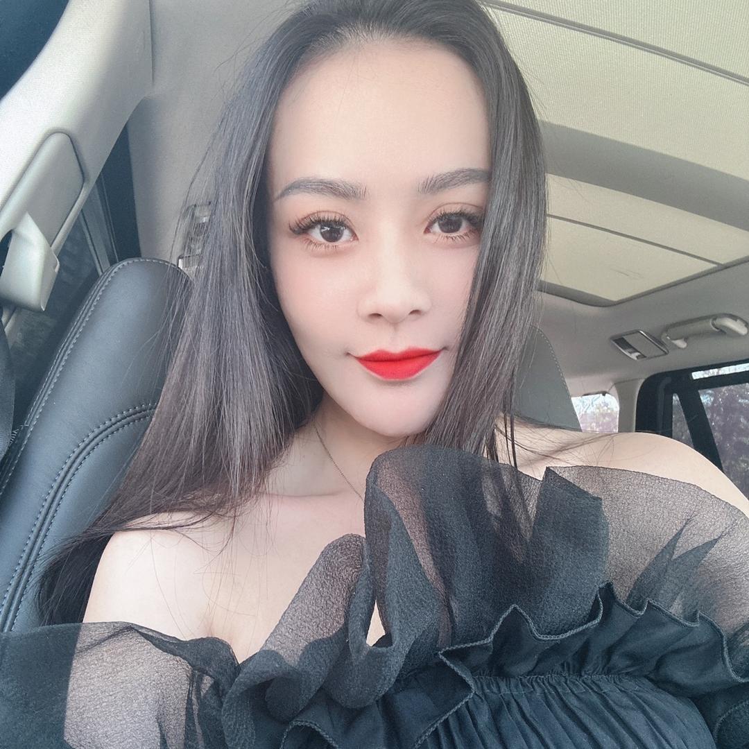 王~小～闹