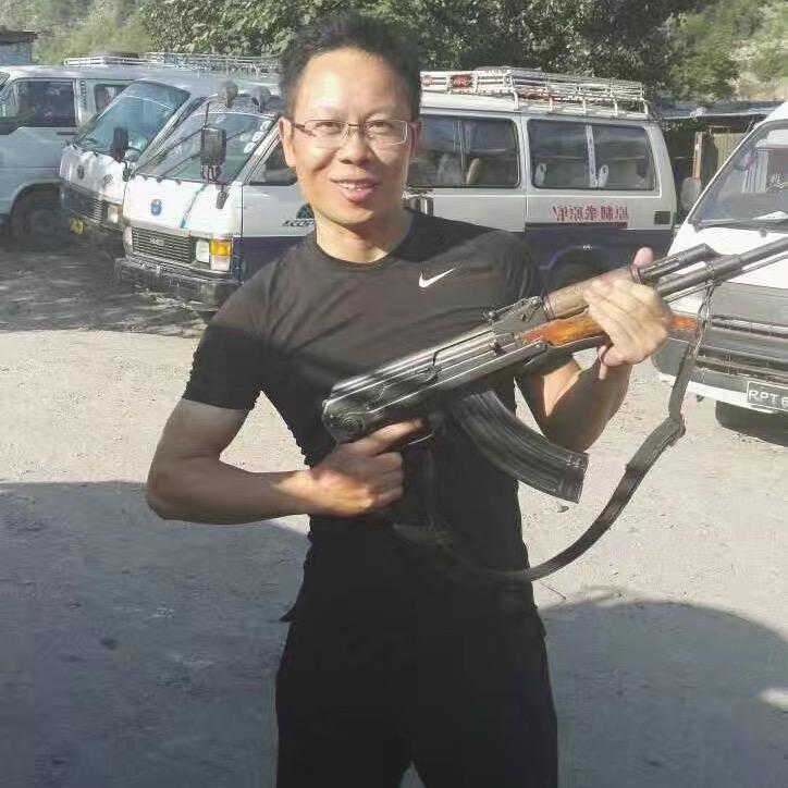 虾米歌哥看世界