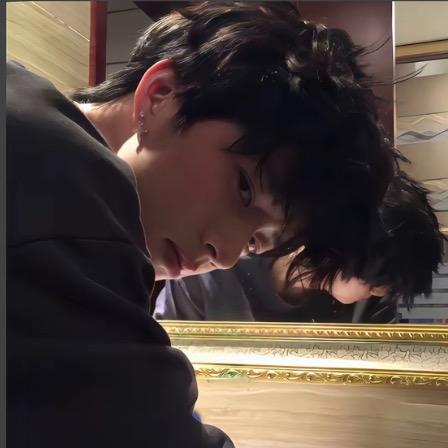 路上的小明