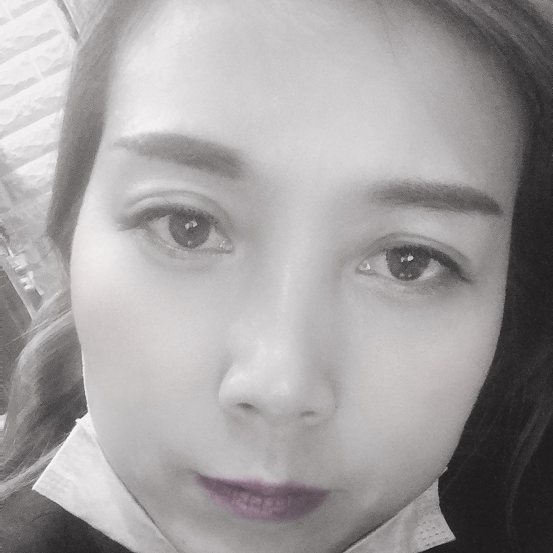 @Misszhang（橱窗营业中）