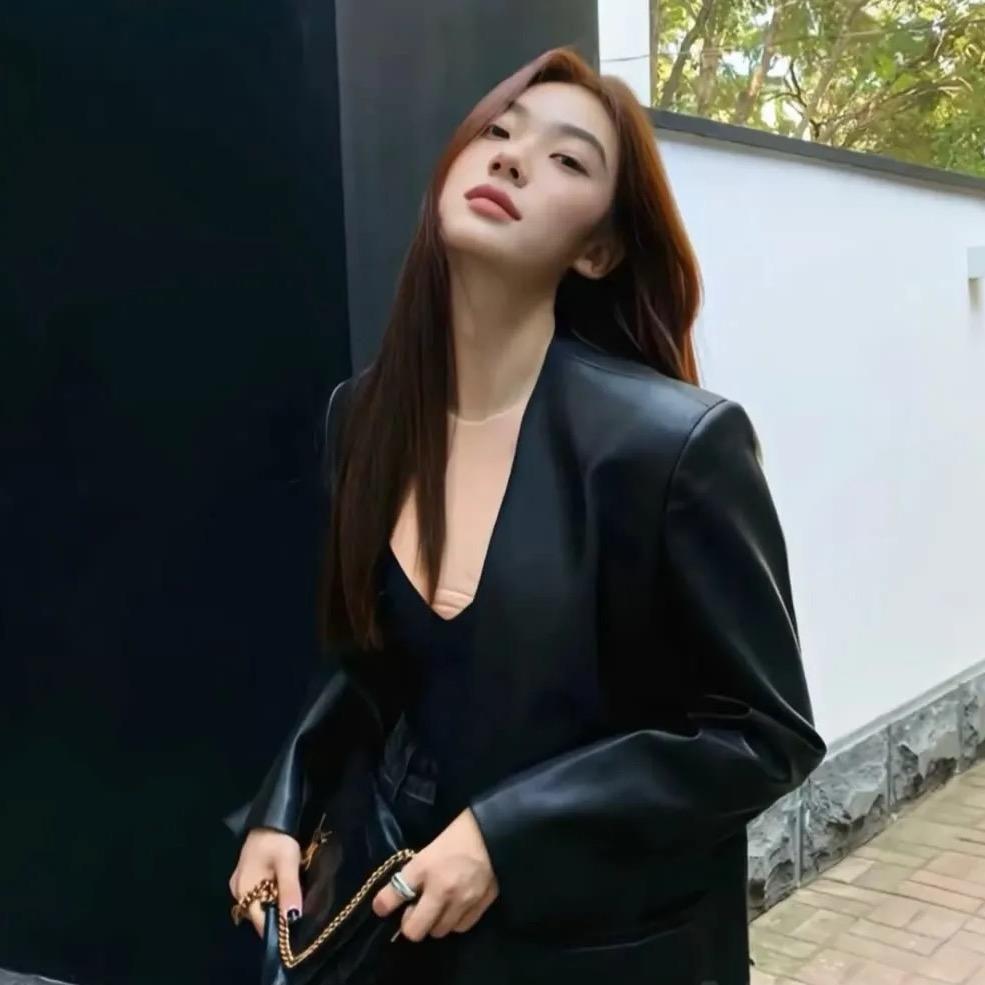 小芹菜☘️