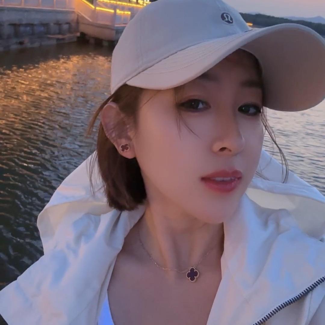 晨姐姐