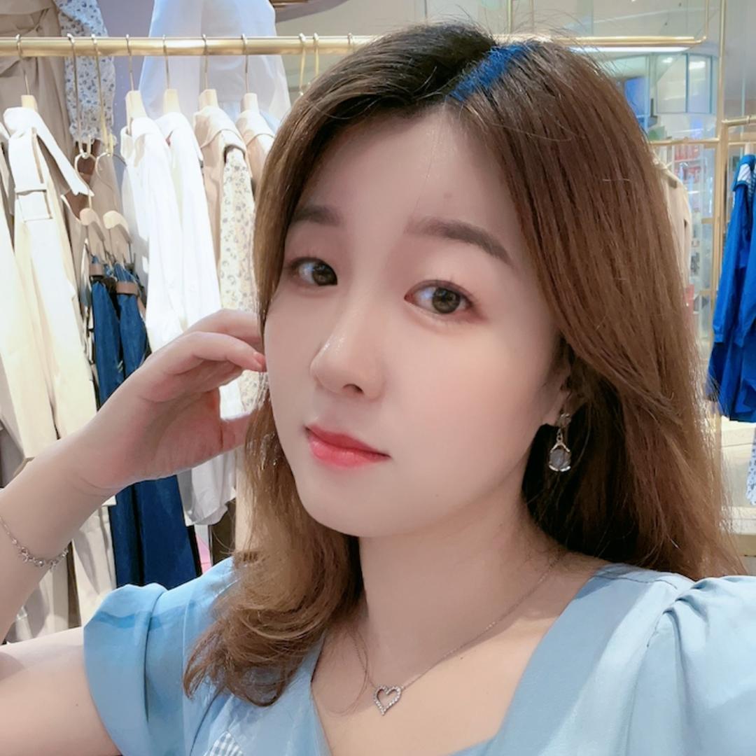 &淡然☘️一笑💞