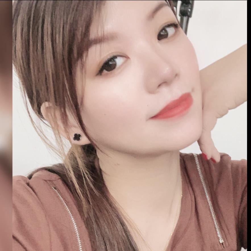 宜城梧桐语服装店