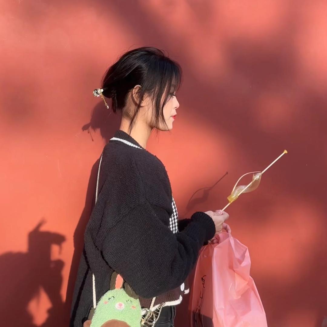小黑黑不黑🍀