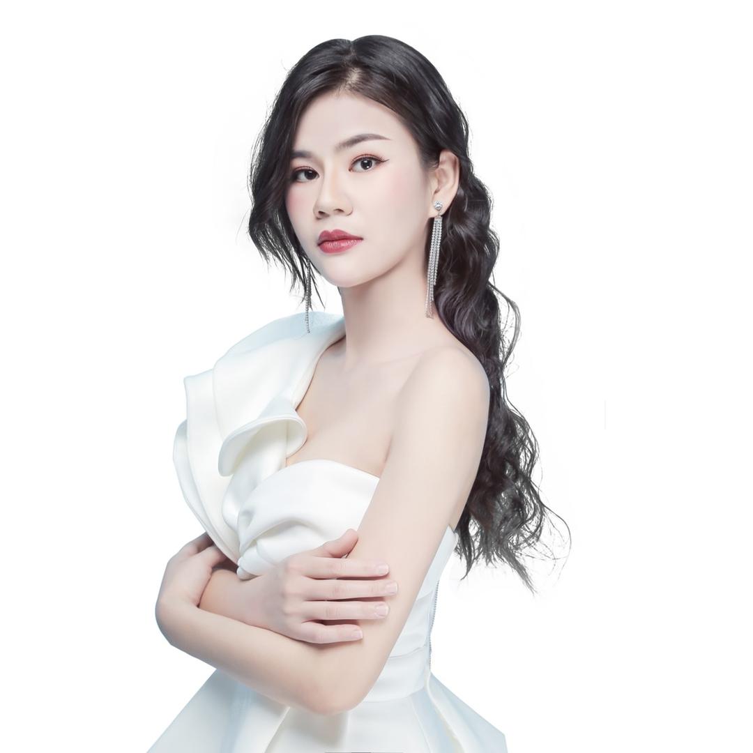 肖肖移动美容老师