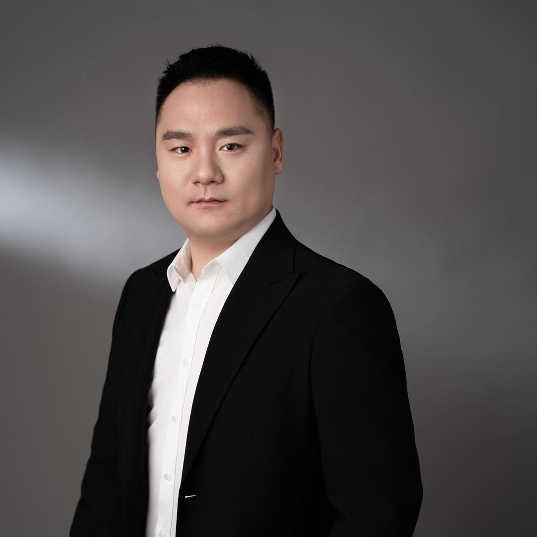 小老弟