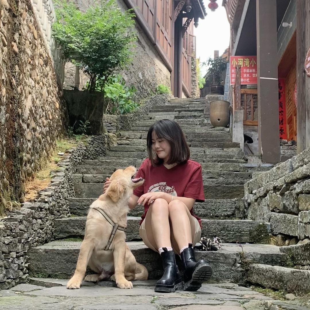 是高高呀.