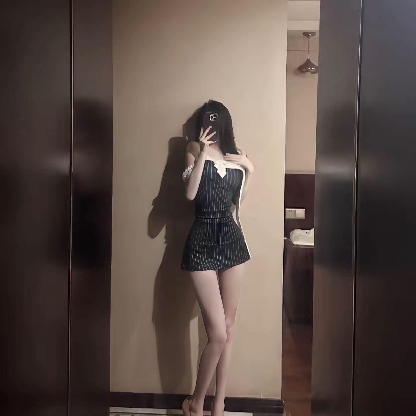 文铭二手车批发--小赵