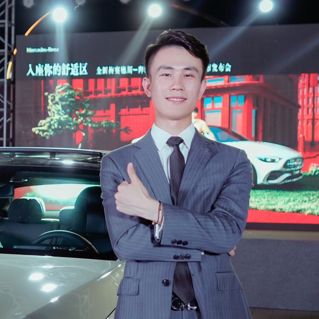 奔驰颖哥