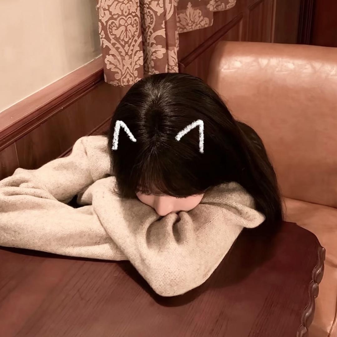悲伤的过期酸奶