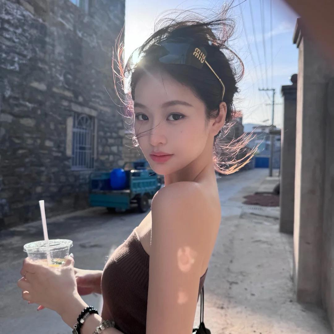 Jia.