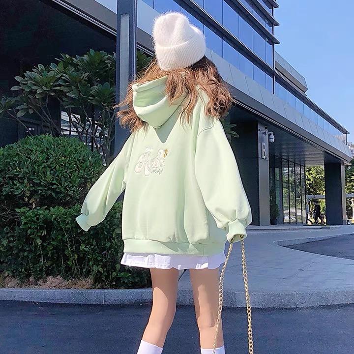鸣翔鸟服饰