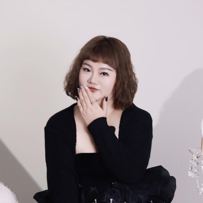 章丘红馆服装