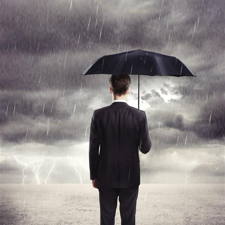 ঞ烟雨过客ོ꧔ꦿ꫞꧂