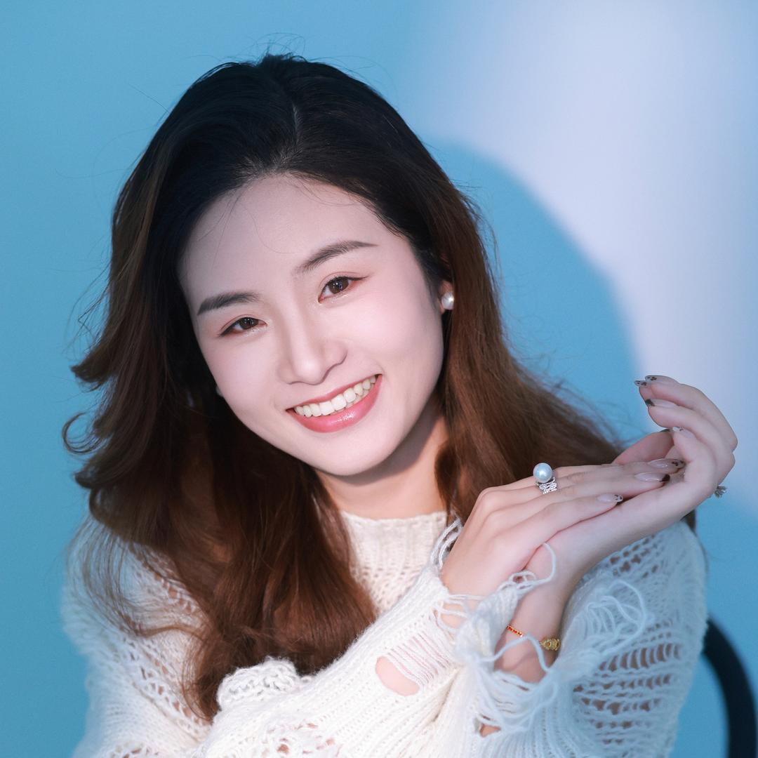 薇拉珠宝创始人九儿