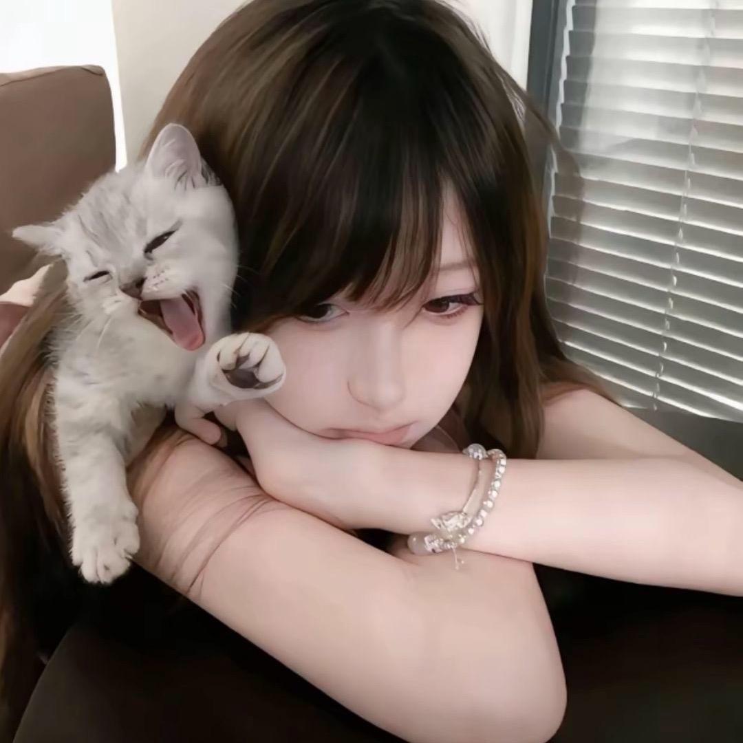小萝