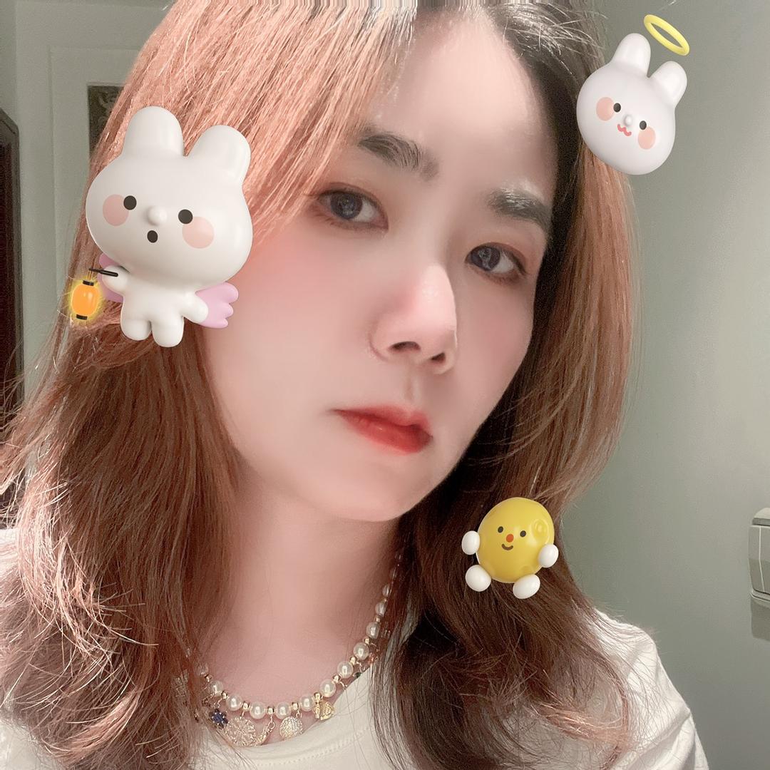 张闪闪 ➕