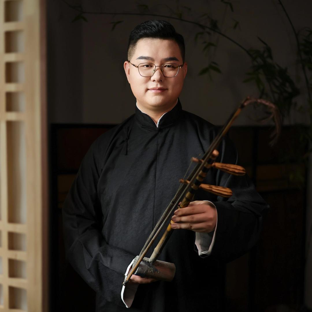 易小龍