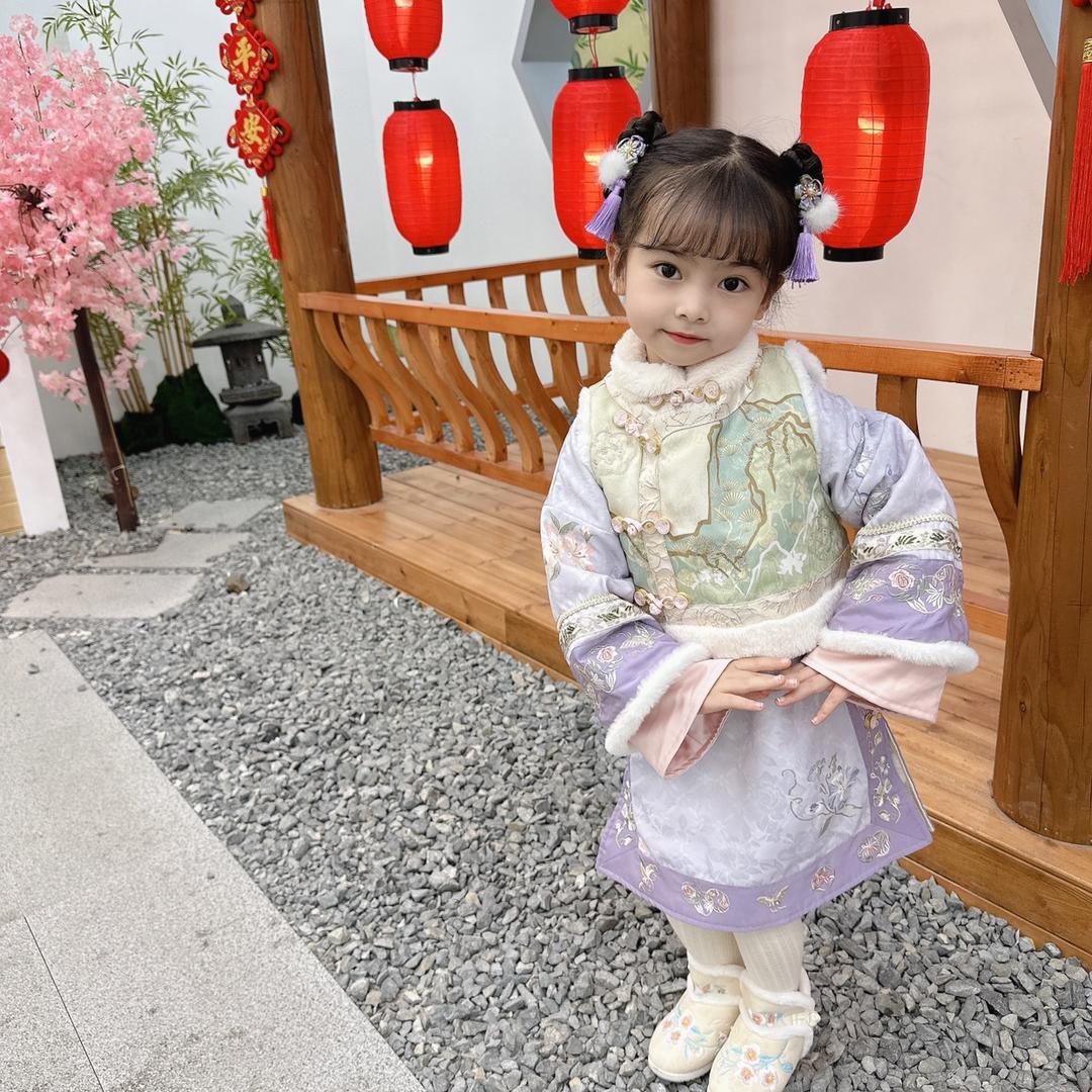 儒裳锦绣