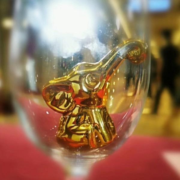 ༺ེ宇宙大爆炸。