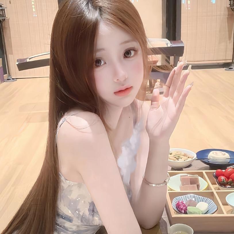 小妮^