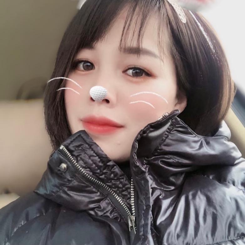 小魏.