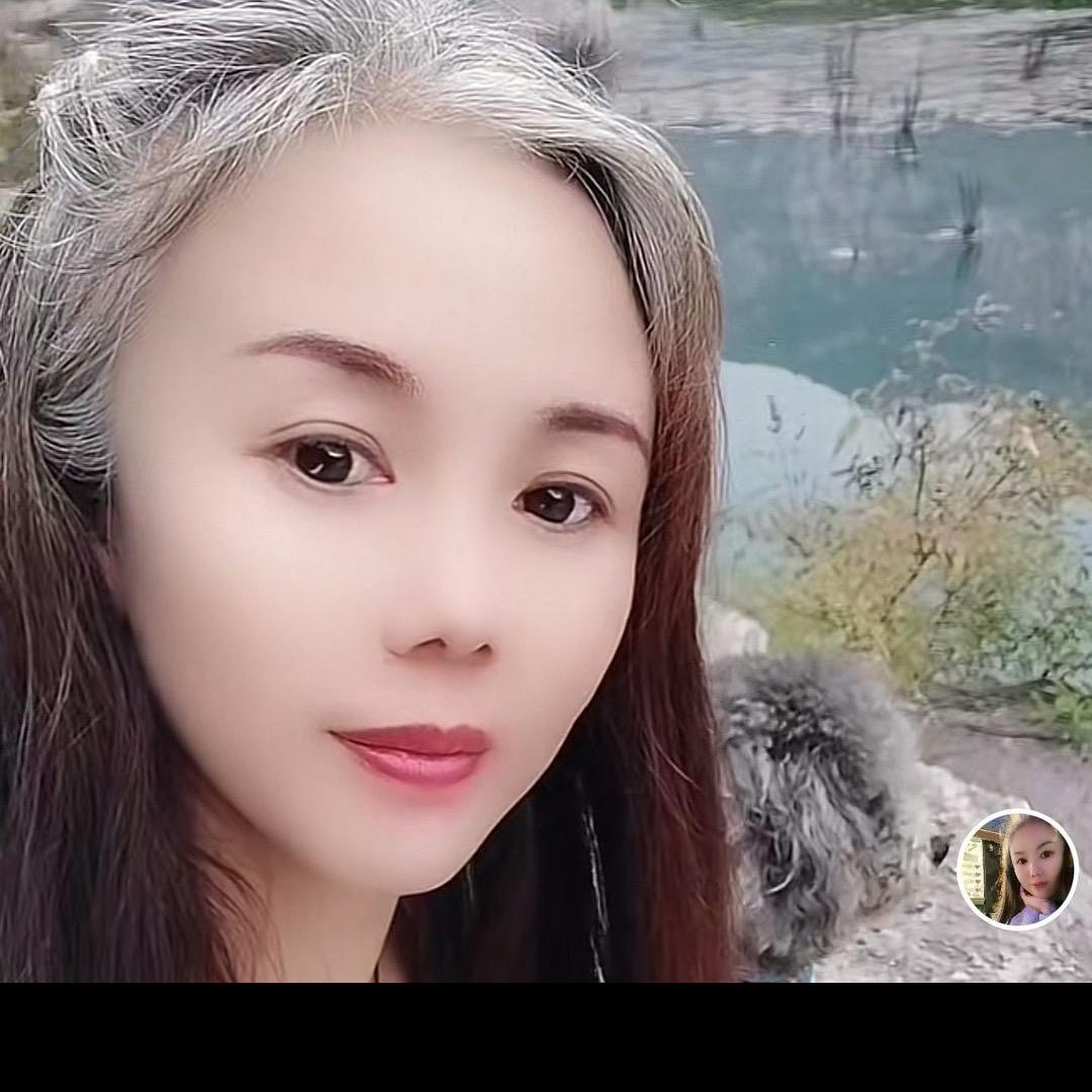 小曼