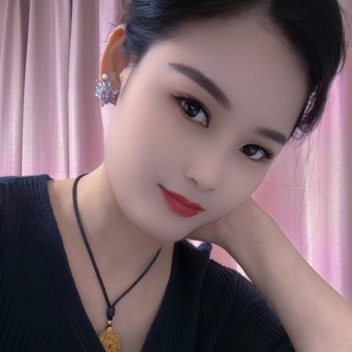 a李薇