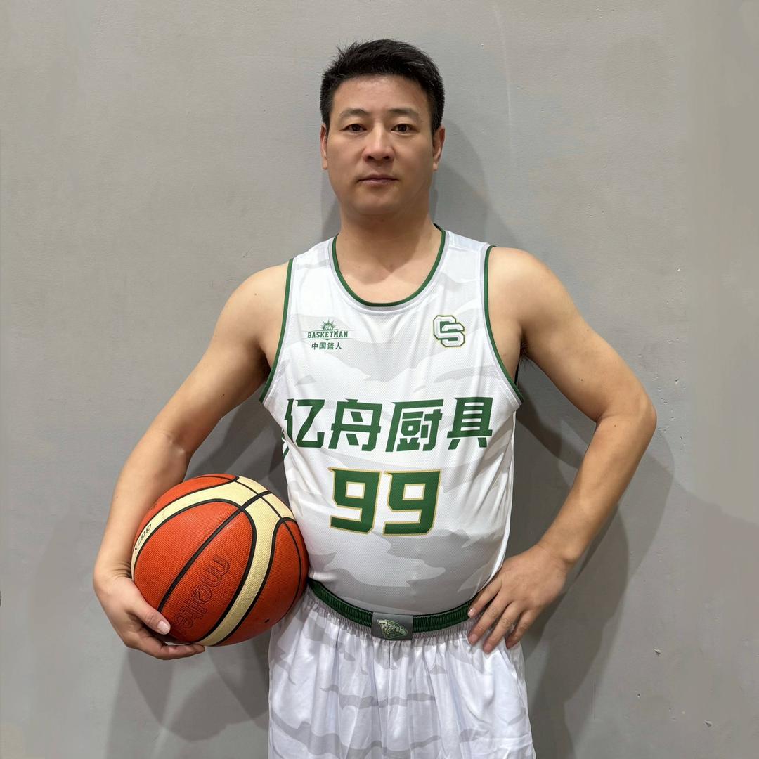 亿舟厨具创始人王总