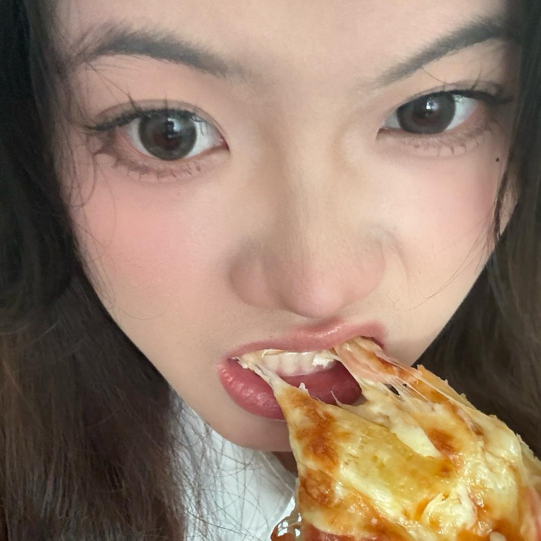 QQ婷