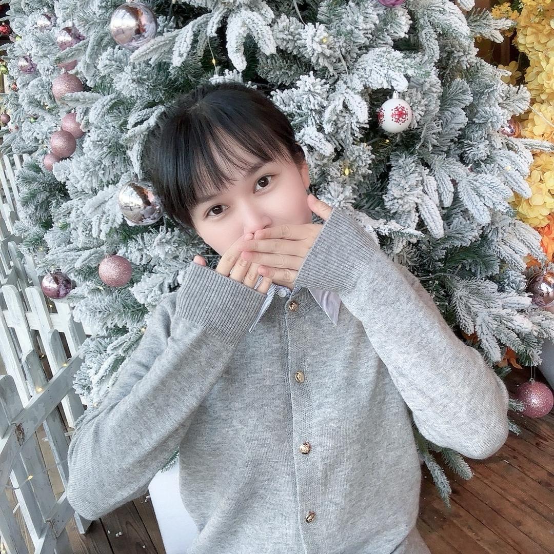 不吃香菜的苏婷