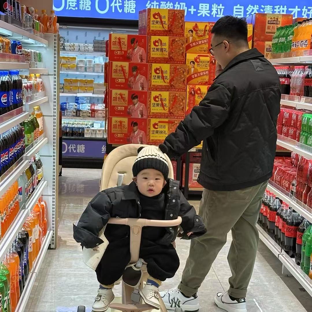 丁一琼