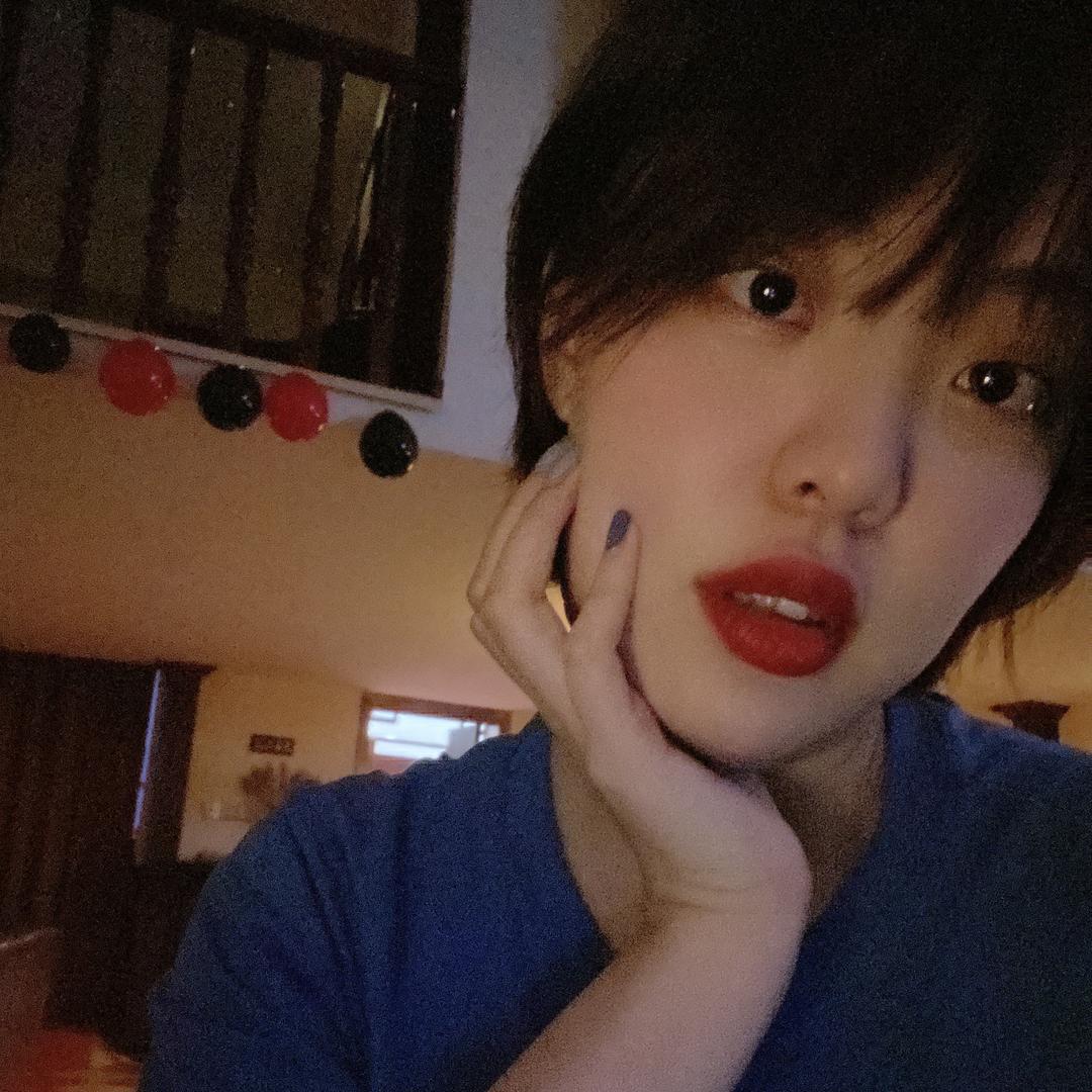 Esther 玖宝jio