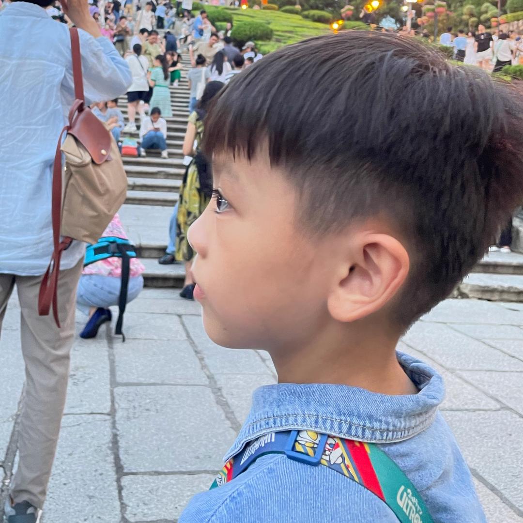 小霖学长