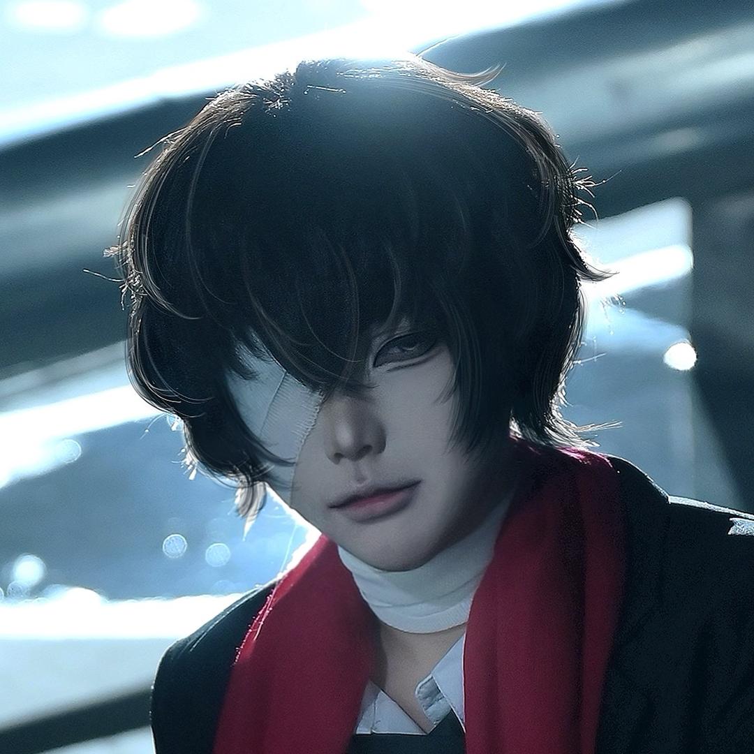 小苍（被资本做局了。。）