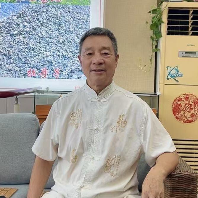 漯河半痴山人
