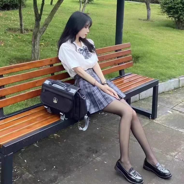 二二