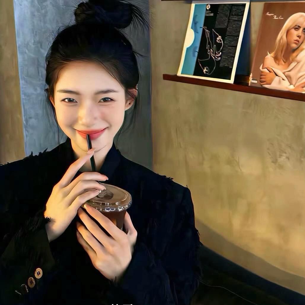 就叫小范吧！