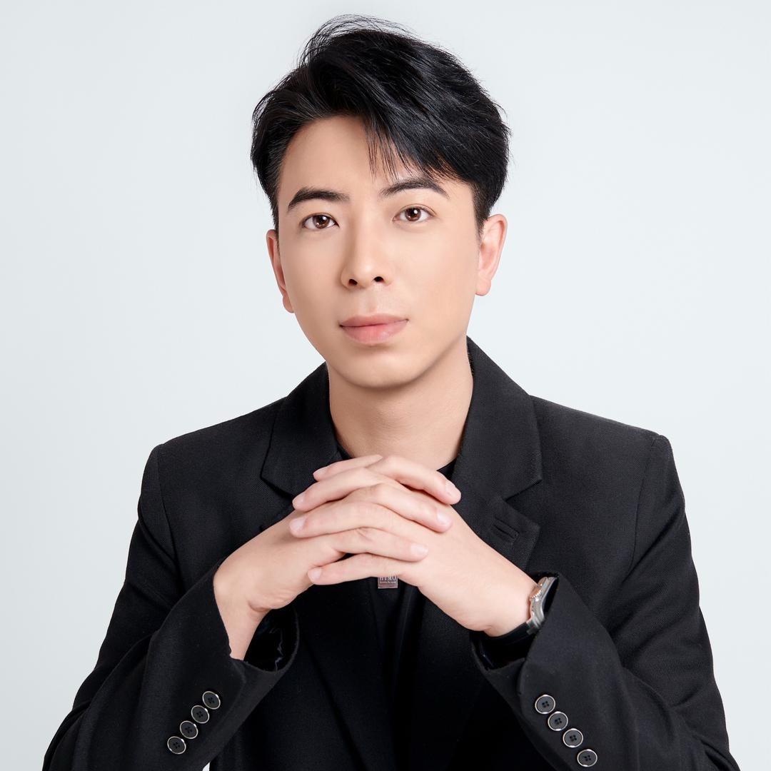 这个小鑫有点水