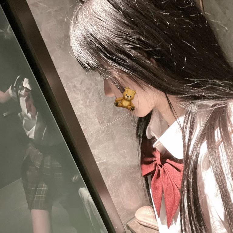 周—