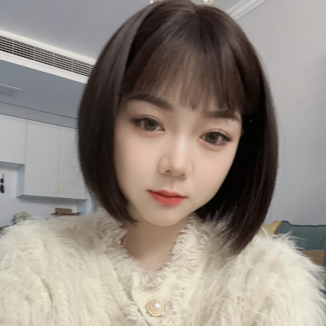 小崔很爱吃