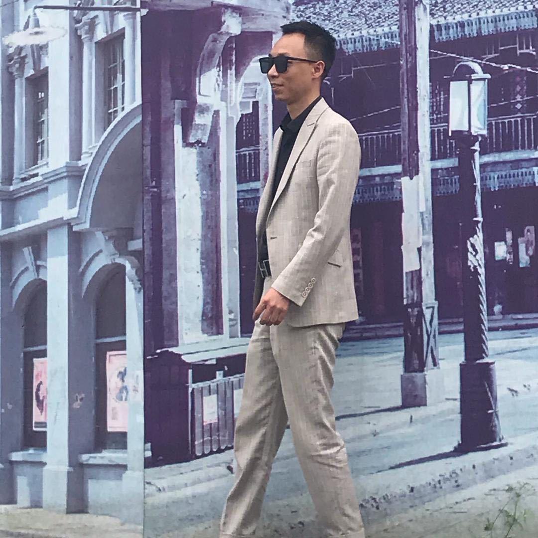 努力的江较瘦