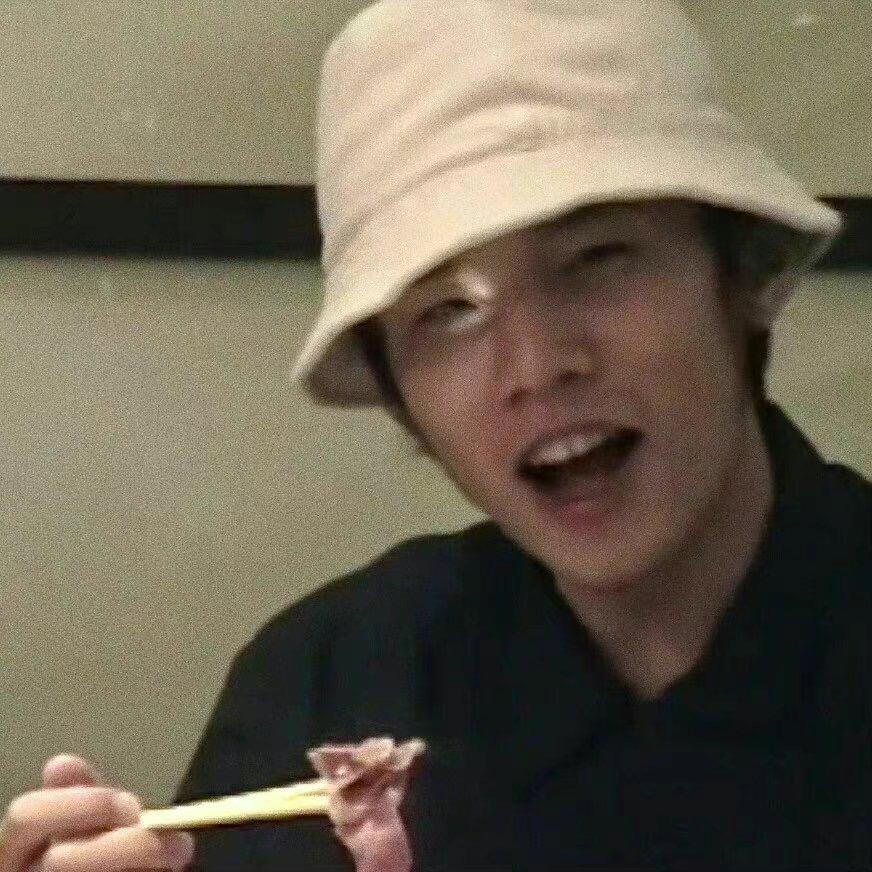 一路向北wzx头像
