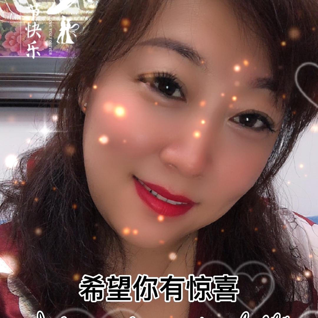 淡然一笑